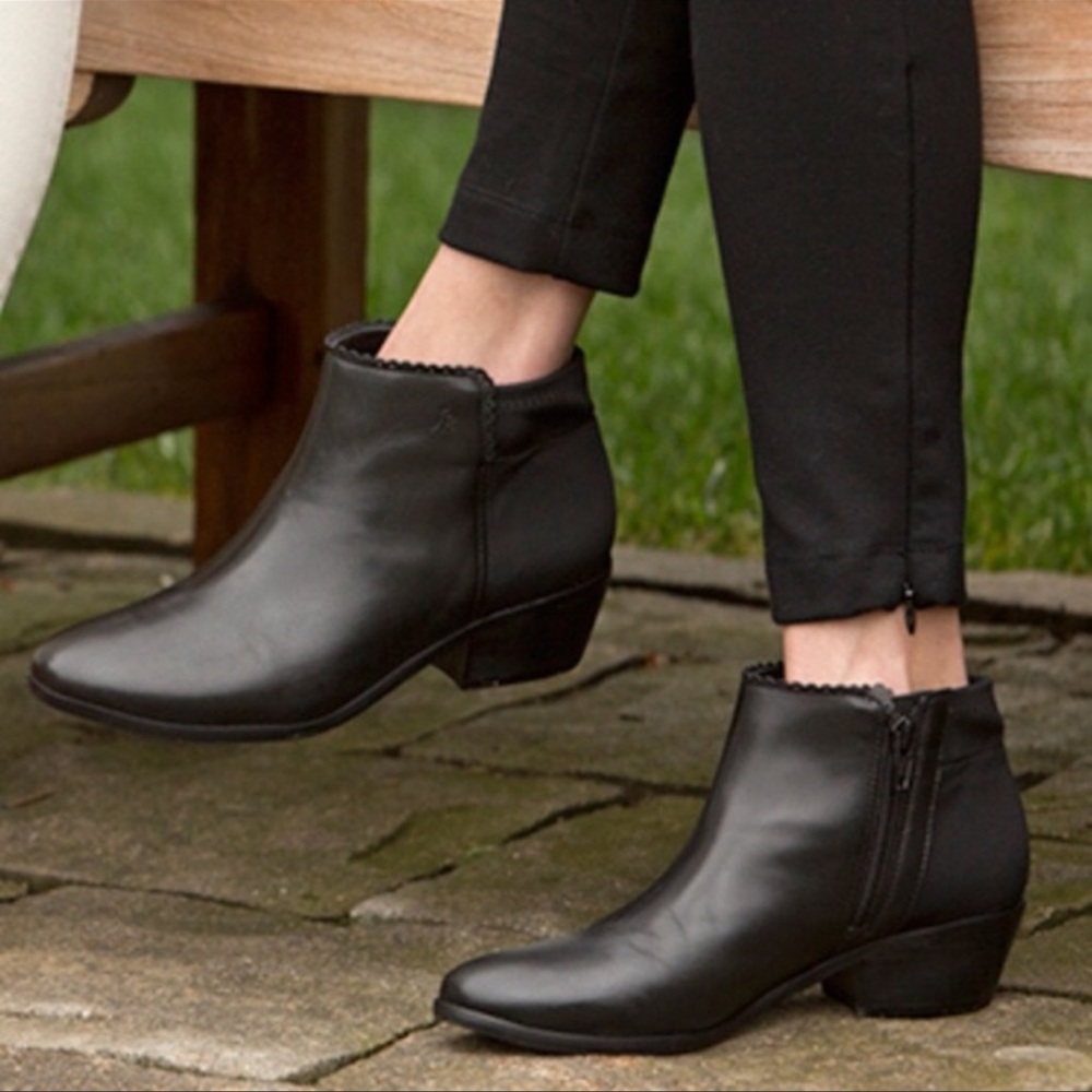 Jack Rogers bailee' Bootie In Black Leather 8.5